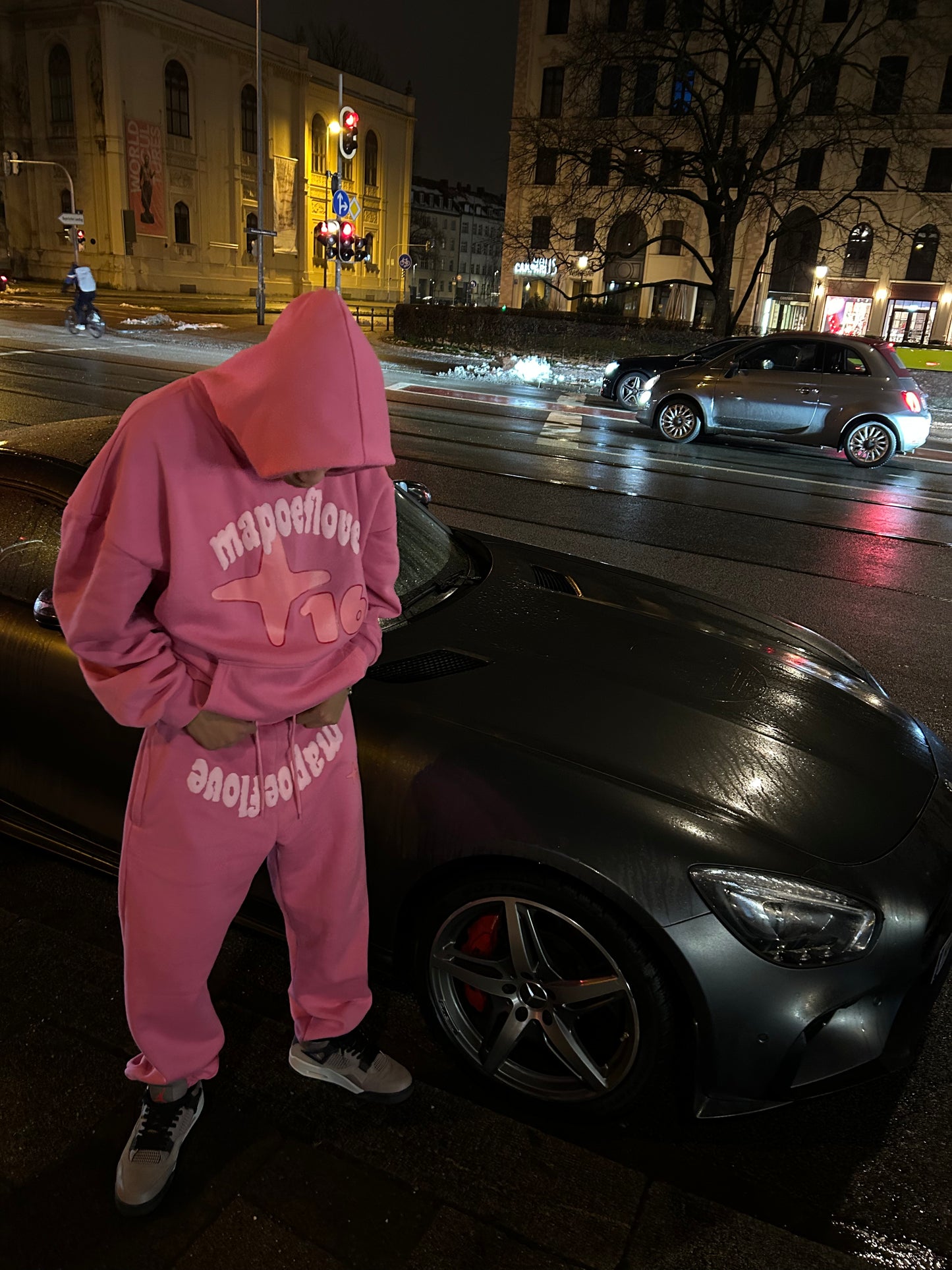 MOEL PINK HOODIE X CRYING VILLAIN